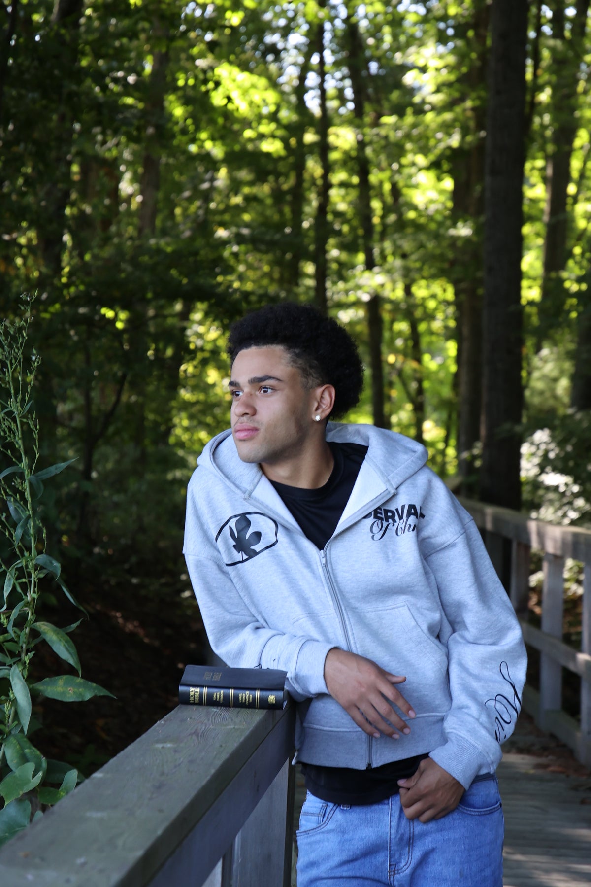 Grey “Servant of Christ” Zip Up